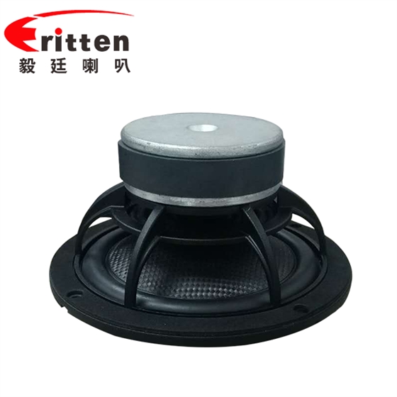 按振膜的軟硬，球頂揚(yáng)聲器可分為硬球頂揚(yáng)聲器和軟球頂揚(yáng)聲器兩種